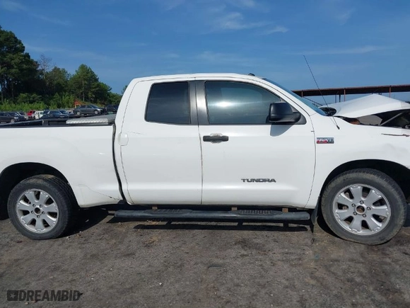 2012 Toyota Tundra 2WD Truck with VIN 5TFRY5F16CX130129, listed as a IAAI auction lot 39975911 with 256,778 mi miles. Bid and sale history available at carsss.com. Image 13.