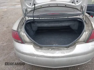 2004 Chrysler Sebring LXi z VIN 1C3EL55R24N224630, wystawiony jako IAAI lot #42161281 z przebiegiem Nie podano mil oraz . Historia ofert i sprzedaży dostępna na DreamBid. Obrazek 12.
