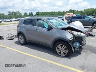 2018 Kia Sportage LX z VIN KNDPMCAC4J7453334, wystawiony jako IAAI lot #42451055 z przebiegiem 133 331 mil mil oraz . Historia ofert i sprzedaży dostępna na DreamBid. Obrazek 1.