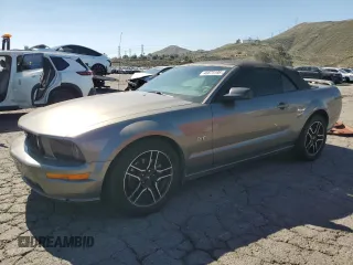 2005 Ford Mustang GT Deluxe with VIN 1ZVHT85H455210633, listed as a Copart auction lot 46673195 with 191,796 mi miles and Clean Title. Bid and sale history available at DreamBid. Image 1.