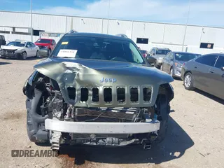 2019 Jeep Cherokee Limited with VIN 1C4PJMDX2KD225218, listed as a IAAI auction lot 41816358 with 90,744 mi miles. Bid and sale history available at carsss.com. Image 13.