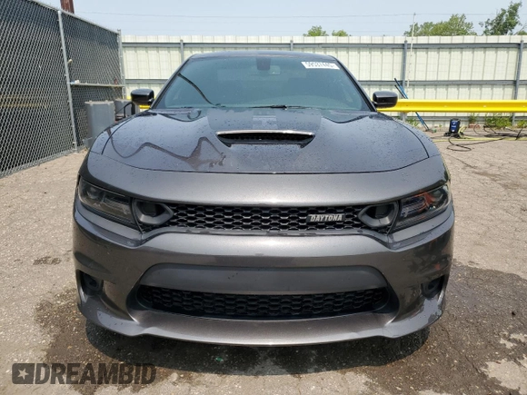 2020 Dodge Charger Scat Pack Widebody z VIN 2C3CDXGJ7LH204436, wystawiony jako Copart lot #59537445 z przebiegiem 15 215 mil mil oraz Czysty tytuł • Clean title. Historia ofert i sprzedaży dostępna na DreamBid. Obrazek 5.