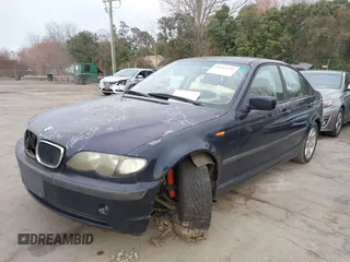 2002 BMW 3 Series 325i with VIN WBAEV33462KL55864, listed as a IAAI auction lot 41655195 with 213,127 mi miles. Bid and sale history available at carsss.com. Image 2.