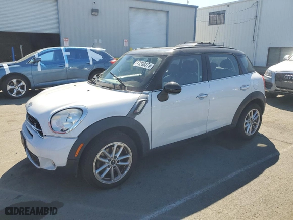 2015 MINI Cooper Countryman S with VIN WMWZC3C55FWT01843, listed as a Copart auction lot 47238375 with 104,292 mi miles and Salvage Title. Bid and sale history available at carsss.com. Image 1.