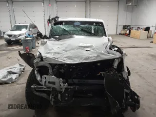 2024 Ford Bronco Wildtrak z VIN 1FMEE2BP9RLA70391, wystawiony jako IAAI lot #41639603 z przebiegiem 11 086 mil mil oraz . Historia ofert i sprzedaży dostępna na DreamBid. Obrazek 12.