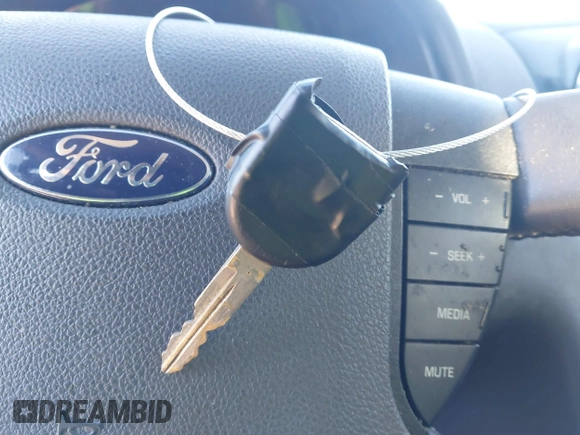 2008 Ford Taurus X SEL with VIN 1FMDK05W48GA41545, listed as a IAAI auction lot 41224904 with 325,617 mi miles and . Bid and sale history available at DreamBid. Image 11.