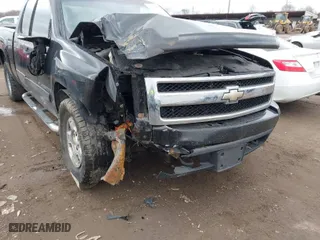 2008 Chevrolet Silverado 1500 LT w/1LT with VIN 2GCEK19JX81229982, listed as a IAAI auction lot 41729094 with 128,175 mi miles. Bid and sale history available at carsss.com. Image 6.
