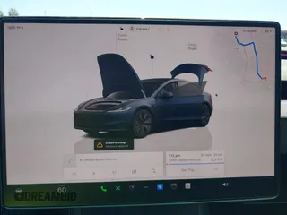 2024 Tesla Model 3 z VIN 5YJ3E1EA4RF721281, wystawiony jako IAAI lot #42238541 z przebiegiem 28 679 mil mil oraz . Historia ofert i sprzedaży dostępna na DreamBid. Obrazek 19.