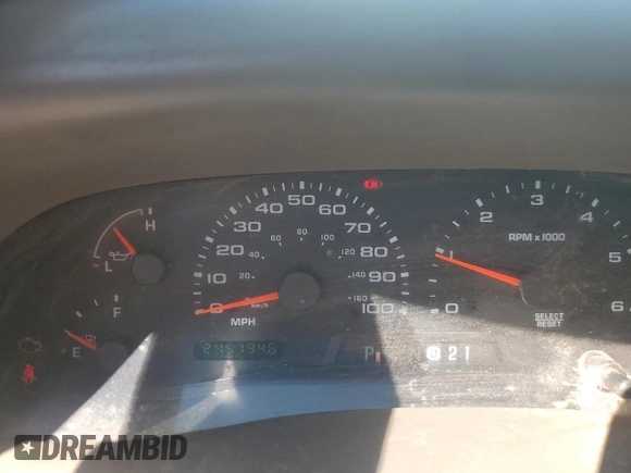2003 Ford F-250 XL с VIN 1FTNW21L33EC23486, выставлен на аукционе Copart как лот 48821505 с пробегом 245 794 миль миль и Списание • Salvage title. История ставок и продаж доступна на DreamBid. Изображение 9.