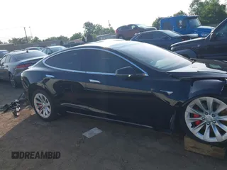 2018 Tesla Model S 75D with VIN 5YJSA1E45JF269282, listed as a IAAI auction lot 42404695 with 251,795 mi miles and . Bid and sale history available at DreamBid. Image 14.