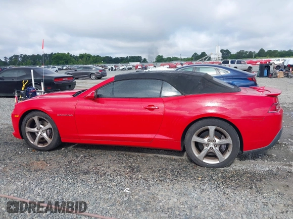 2015 Chevrolet Camaro SS z VIN 2G1FK3DJ3F9286524, wystawiony jako IAAI lot #42377528 z przebiegiem 52 174 mil mil oraz . Historia ofert i sprzedaży dostępna na DreamBid. Obrazek 14.