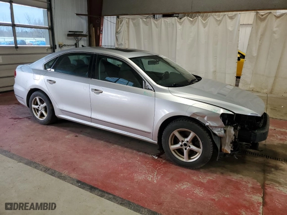 2015 Volkswagen Passat 2.0L TDI SE w/Sunroof with VIN 1VWBV7A31FC044220, listed as a Copart auction lot 52688645 with 131,687 mi miles and Salvage Title. Bid and sale history available at carsss.com. Image 4.