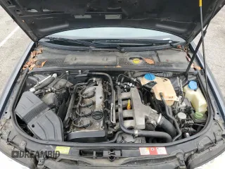 2002 Audi A4 1.8T z VIN WAULC68E02A307556, wystawiony jako Copart lot #49934045 z przebiegiem 114 996 mil mil oraz Czysty tytuł • Clean title. Historia ofert i sprzedaży dostępna na DreamBid. Obrazek 11.
