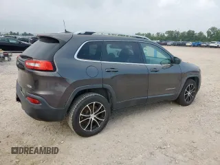 2017 Jeep Cherokee Latitude with VIN 1C4PJLCS9HW586913, listed as a Copart auction lot 57302965 with 141,254 mi miles and Clean title. Bid and sale history available at DreamBid. Image 3.