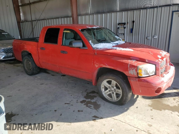 2007 Dodge Dakota SLT with VIN 1D7HW48PX7S195197, listed as a Copart auction lot 44504705 with 206,111 mi miles and Clean Title. Bid and sale history available at carsss.com. Image 4.