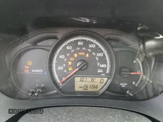 2015 Toyota Yaris L z VIN VNKKTUD37FA039710, wystawiony jako Copart lot #53403255 z przebiegiem 261 266 mil mil oraz Szkoda całkowita • Salvage title. Historia ofert i sprzedaży dostępna na DreamBid. Obrazek 9.