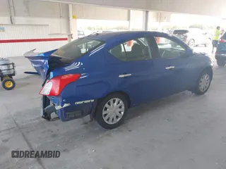 2014 Nissan Versa SV with VIN 3N1CN7AP0EL866801, listed as a IAAI auction lot 41422470 with 162,580 mi miles. Bid and sale history available at carsss.com. Image 4.