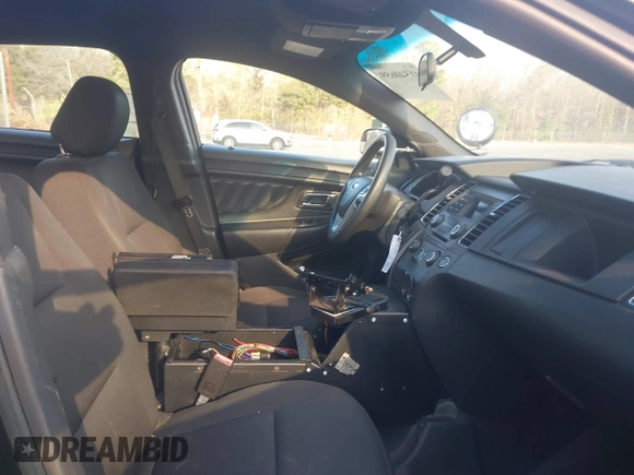 2015 Ford Police Interceptor with VIN 1FAHP2L85FG154091, listed as a IAAI auction lot 41540659 with 104,234 mi miles and . Bid and sale history available at DreamBid. Image 5.