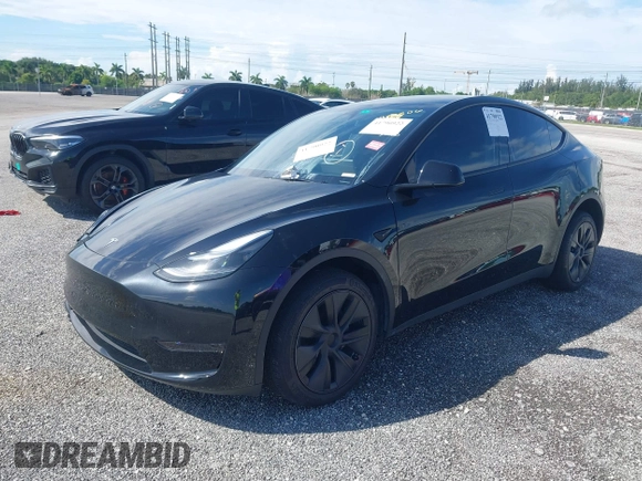 2024 Tesla Model Y z VIN 7SAYGDED6RF191135, wystawiony jako IAAI lot #41790922 z przebiegiem 17 154 mil mil oraz . Historia ofert i sprzedaży dostępna na DreamBid. Obrazek 17.