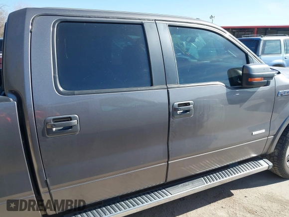 2012 Ford F-150 XL with VIN 1FTFW1CT8CFC77226, listed as a IAAI auction lot 41385304 with 226,191 mi miles. Bid and sale history available at carsss.com. Image 13.