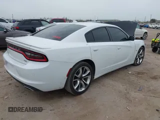 2015 Dodge Charger RT with VIN 2C3CDXCT7FH886214, listed as a IAAI auction lot 41748638 with 43,128 mi miles and . Bid and sale history available at DreamBid. Image 4.