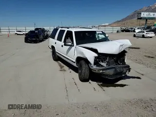 1999 GMC Yukon with VIN 1GKEC13R4XJ809507, listed as a Copart auction lot 50922655 with 227,923 mi miles and Salvage Title. Bid and sale history available at carsss.com. Image 11.