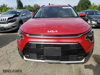 2024 Kia Niro SX Touring with VIN KNDCT3LE6R5131608, listed as a Copart auction lot 68060094 with 4,574 mi miles and Salvage Title. Bid and sale history available at carsss.com. Image 5.