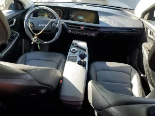 2022 Kia EV6 Wind with VIN KNDC3DLC6N5079654, listed as a Copart auction lot 49720515 with 42,676 mi miles and Salvage Title. Bid and sale history available at carsss.com. Image 8.