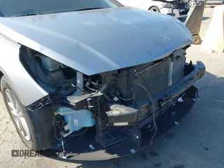 2016 Hyundai Sonata Eco z VIN 5NPE24AA9GH427494, wystawiony jako IAAI lot #41845085 z przebiegiem 79 909 mil mil oraz . Historia ofert i sprzedaży dostępna na DreamBid. Obrazek 6.