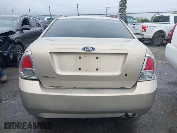 2006 Ford Fusion S with VIN 3FAFP06Z56R114621, listed as a IAAI auction lot 41901022 with 234,238 mi miles. Bid and sale history available at carsss.com. Image 17.