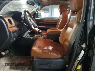 2017 Toyota Tundra Platinum z VIN 5TFAW5F11HX651530, wystawiony jako Copart lot #56709895 z przebiegiem 163 536 mil mil oraz Szkoda całkowita • Salvage title. Historia ofert i sprzedaży dostępna na DreamBid. Obrazek 7.