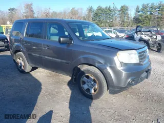 2013 Honda Pilot LX with VIN 5FNYF4H25DB073872, listed as a IAAI auction lot 41901435 with 171,529 mi miles. Bid and sale history available at carsss.com. Image 1.