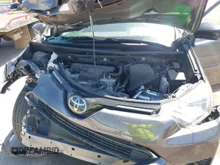 2018 Toyota RAV4 LE с VIN JTMBFREVXJJ745379, выставлен на аукционе IAAI как лот 42269832 с пробегом Не указан миль и . История ставок и продаж доступна на DreamBid. Изображение 10.