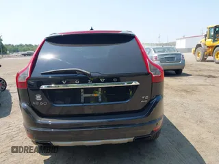 2016 Volvo XC60 T5 Premier с VIN YV4612RK6G2863467, выставлен на аукционе IAAI как лот 42422854 с пробегом 158 669 миль миль и . История ставок и продаж доступна на DreamBid. Изображение 16.