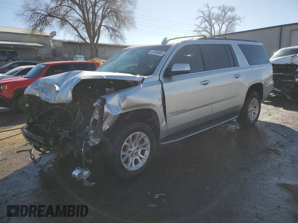 2018 GMC Yukon XL SLT with VIN 1GKS2GKC1JR198012, listed as a Copart auction lot 42400965 with 155,496 mi miles and Salvage Title. Bid and sale history available at carsss.com. Image 1.