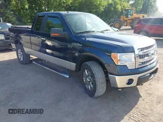 2013 Ford F-150 XL z VIN 1FTFX1EF9DFB58901, wystawiony jako IAAI lot #42550735 z przebiegiem 122 642 mil mil oraz . Historia ofert i sprzedaży dostępna na DreamBid. Obrazek 1.