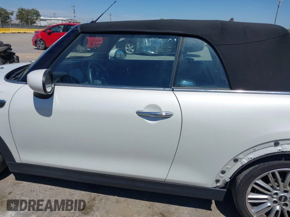 2024 MINI Convertible Cooper S with VIN WMW43DL02R3S02567, listed as a IAAI auction lot 42565738 with 22,916 mi miles and . Bid and sale history available at DreamBid. Image 15.