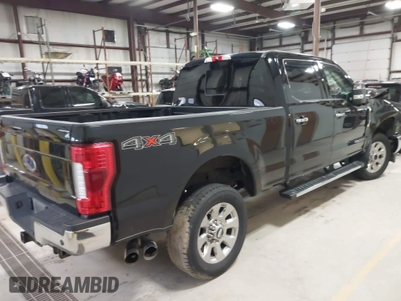 2019 Ford F-250 XL z VIN 1FT7W2BT9KEG37734, wystawiony jako IAAI lot #42042880 z przebiegiem 119 771 mil mil oraz . Historia ofert i sprzedaży dostępna na DreamBid. Obrazek 4.