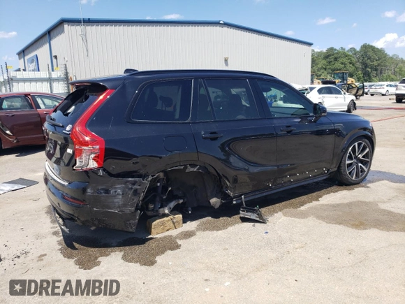 2023 Volvo XC90 Ultimate Dark Theme with VIN YV4H60CX1P1996890, listed as a Copart auction lot 57989095 with 31,269 mi miles and Salvage title. Bid and sale history available at DreamBid. Image 3.