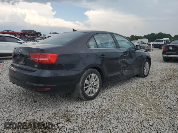 2015 Volkswagen Jetta SE with VIN 3VWD17AJXFM325546, listed as a Copart auction lot 62330395 with 119,727 mi miles and Salvage title. Bid and sale history available at DreamBid. Image 3.