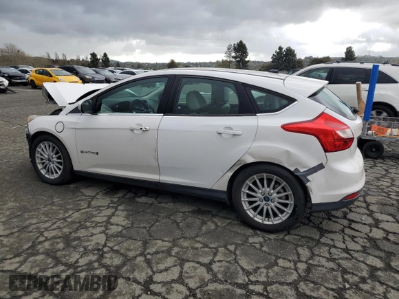 2014 Ford Focus Electric with VIN 1FADP3R48EL341890, listed as a Copart auction lot 51531905 with 76,393 mi miles and Salvage title. Bid and sale history available at DreamBid. Image 2.