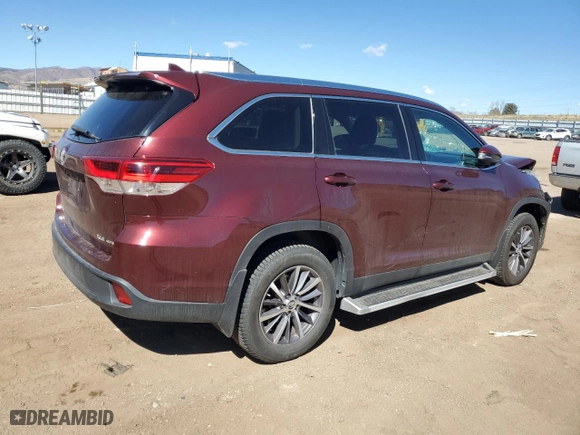 2019 Toyota Highlander SE with VIN 5TDJZRFH4KS971577, listed as a Copart auction lot 50571135 with 70,033 mi miles and Salvage Title. Bid and sale history available at carsss.com. Image 3.