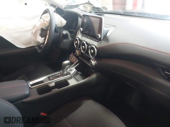 2025 Nissan Sentra SR with VIN 3N1AB8DV2SY306941, listed as a IAAI auction lot 42194726 with 2,509 mi miles and . Bid and sale history available at DreamBid. Image 5.