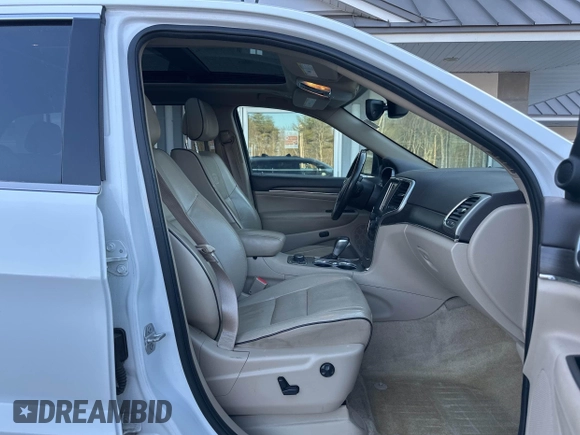 2018 Jeep Grand Cherokee High Altitude with VIN 1C4RJFCG8JC227467, listed as a IAAI auction lot 42120433 with 158,117 mi miles. Bid and sale history available at carsss.com. Image 5.