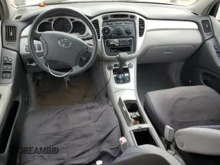 2004 Toyota Highlander z VIN JTEGP21A440017463, wystawiony jako Copart lot #60460465 z przebiegiem 185 013 mil mil oraz Czysty tytuł • Clean title. Historia ofert i sprzedaży dostępna na DreamBid. Obrazek 8.