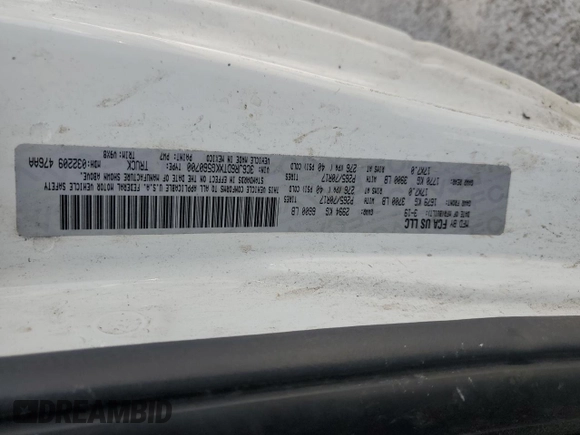2019 Ram 1500 Tradesman z VIN 3C6JR6DTXKG560700, wystawiony jako Copart lot #52807595 z przebiegiem 195 166 mil mil oraz Czysty tytuł • Clean title. Historia ofert i sprzedaży dostępna na DreamBid. Obrazek 12.