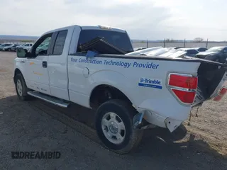 2014 Ford F-150 XL with VIN 1FTFX1EF2EKE26115, listed as a IAAI auction lot 41949049 with 118,404 mi miles. Bid and sale history available at carsss.com. Image 3.