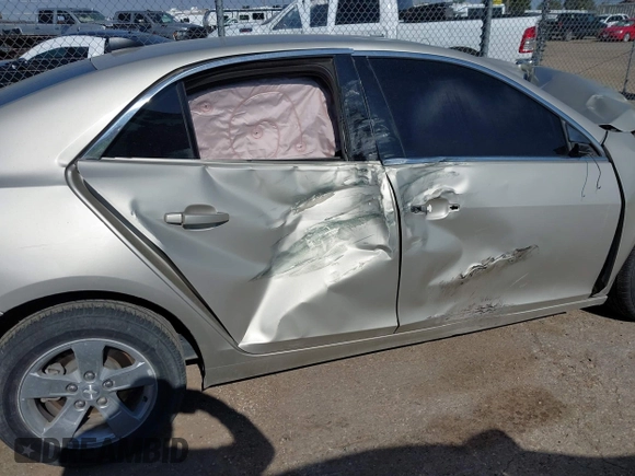 2014 Chevrolet Malibu LS with VIN 1G11B5SL0EF253268, listed as a IAAI auction lot 41994300 with 146,647 mi miles and . Bid and sale history available at DreamBid. Image 14.