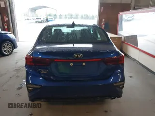 2020 Kia Forte LXS z VIN 3KPF24AD3LE225442, wystawiony jako IAAI lot #42012475 z przebiegiem 43 686 mil mil oraz . Historia ofert i sprzedaży dostępna na DreamBid. Obrazek 16.