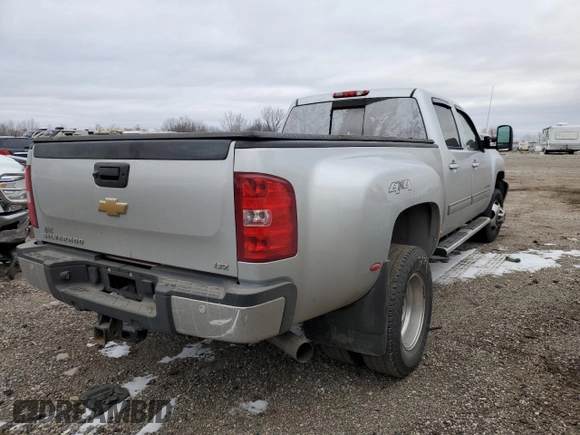2013 Chevrolet Silverado 3500HD LTZ with VIN 1GC4K1C8XDF163440, listed as a Copart auction lot 41615905 with 85,968 mi miles and Salvage Title. Bid and sale history available at carsss.com. Image 3.